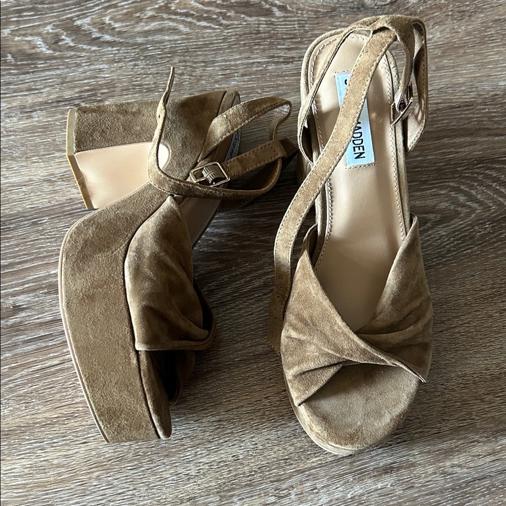 Steve Madden Brown Suede Platform Sandals